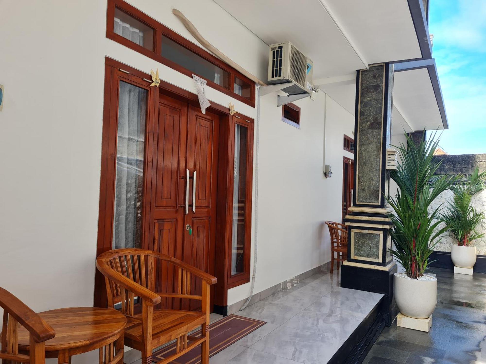 Hotel Shin In Bali Kuta Lombok Esterno foto